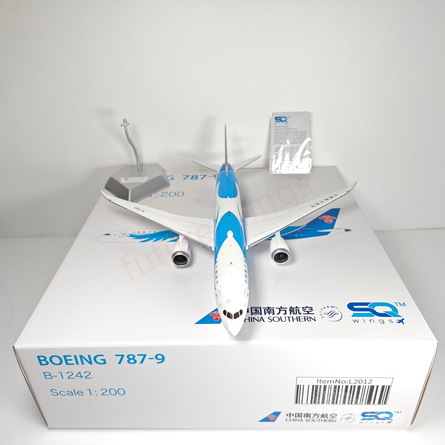 1:200 SQ Wings China Southern Airlines B787-9  B-1242 Diecast Aircraft Model