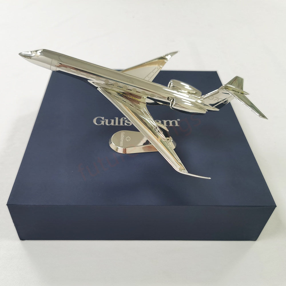 1:100 YRD Model Gulfstream G700 Diecast Aircraft Model With Stand