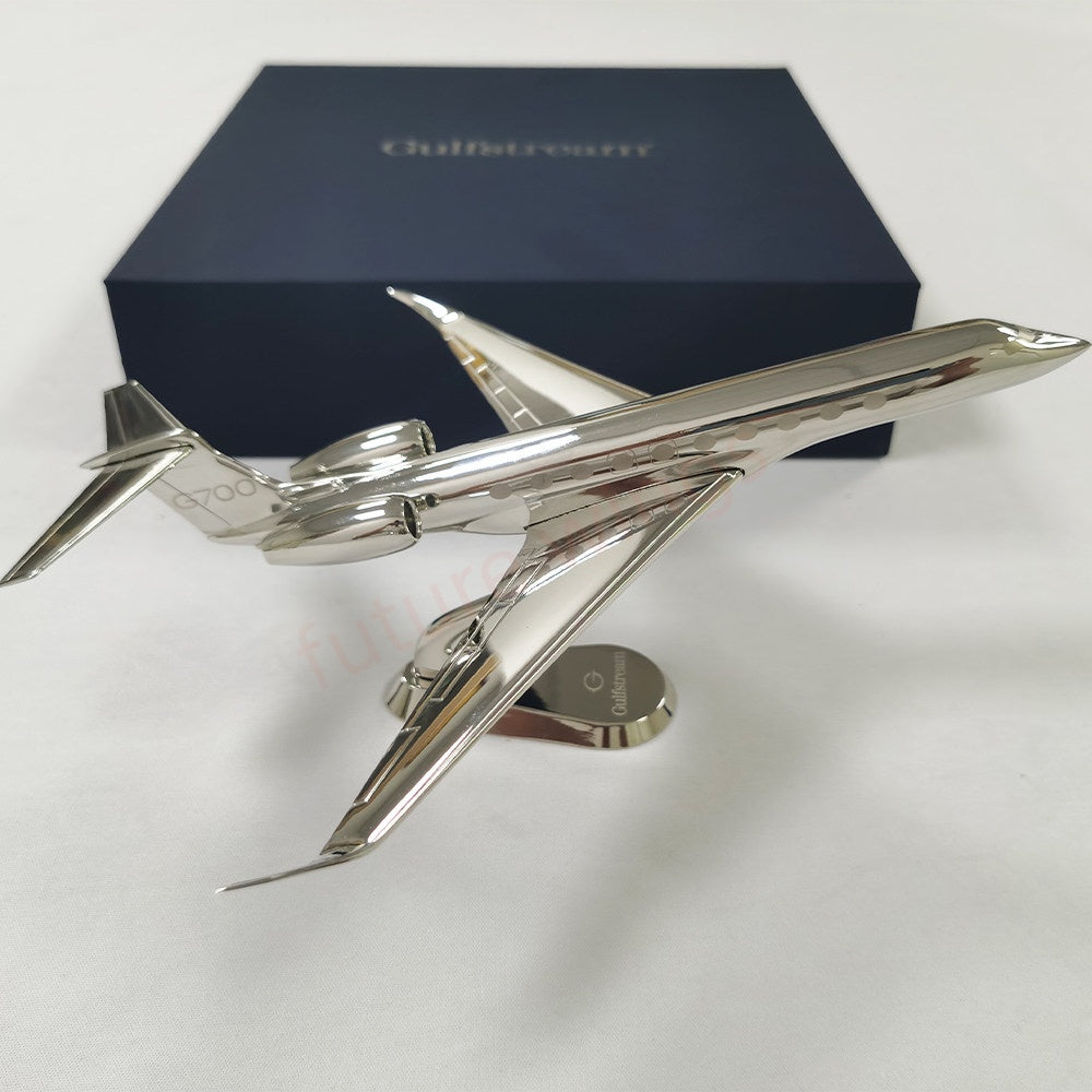 1:100 YRD Model Gulfstream G700 Diecast Aircraft Model With Stand