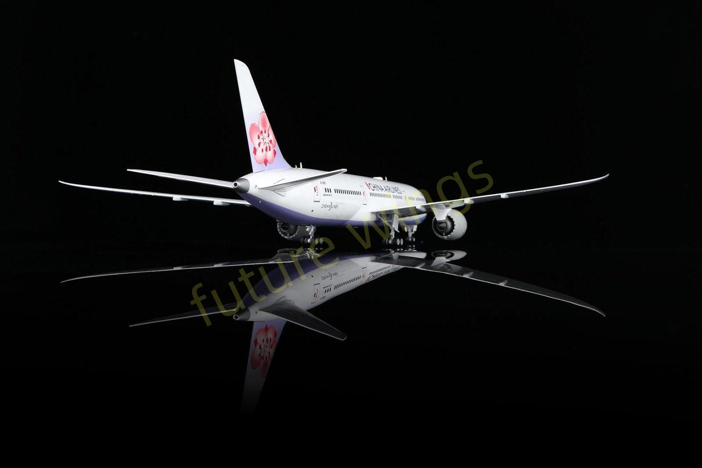 1:200 SQ Wings China Airlines B787-9 B-18811 Diecast Aircraft Model