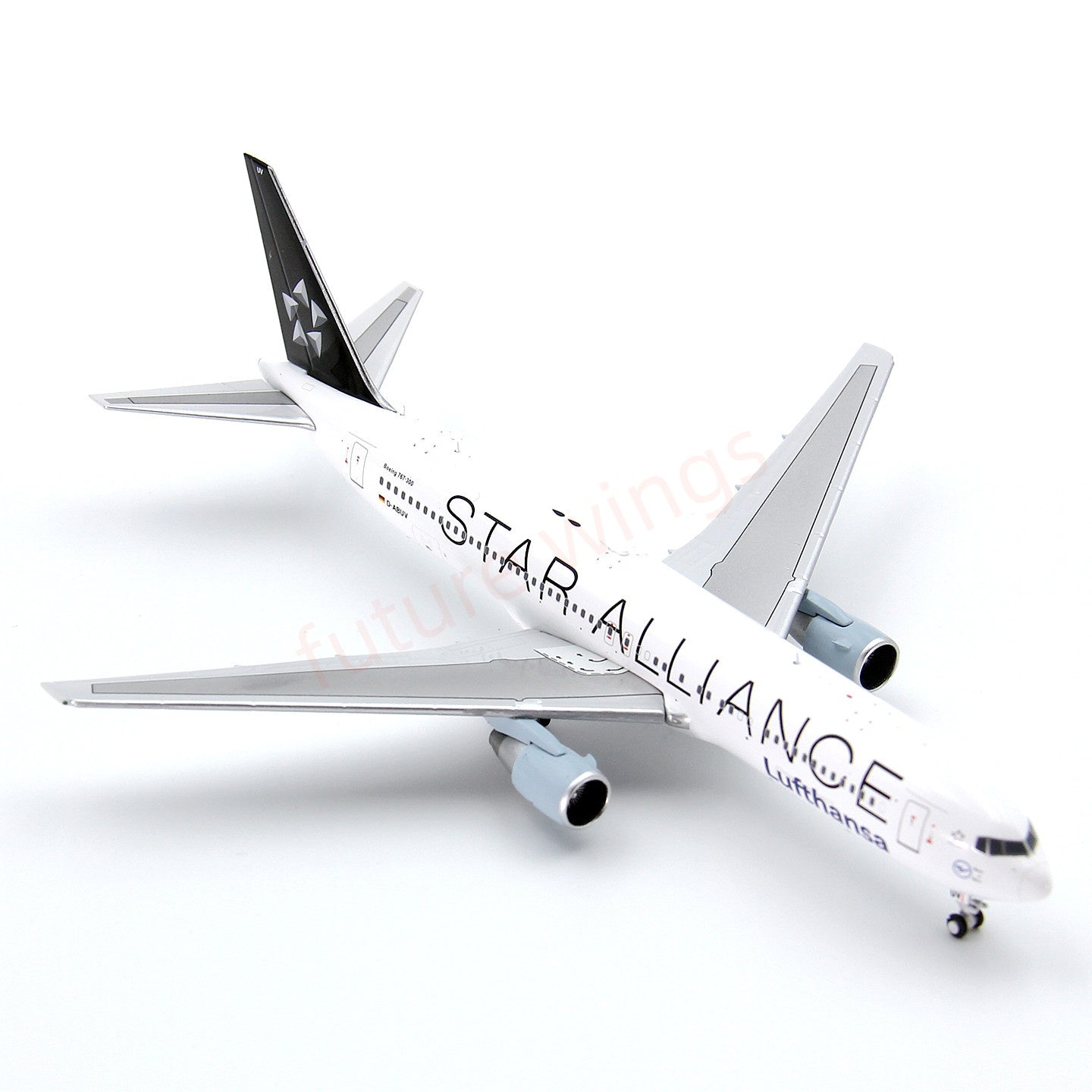 1:400 Geministar Lufthansa Airlines B767-300ER D-ABUV “STAR ALLIANCE”Aircraft Model+Free Tractor