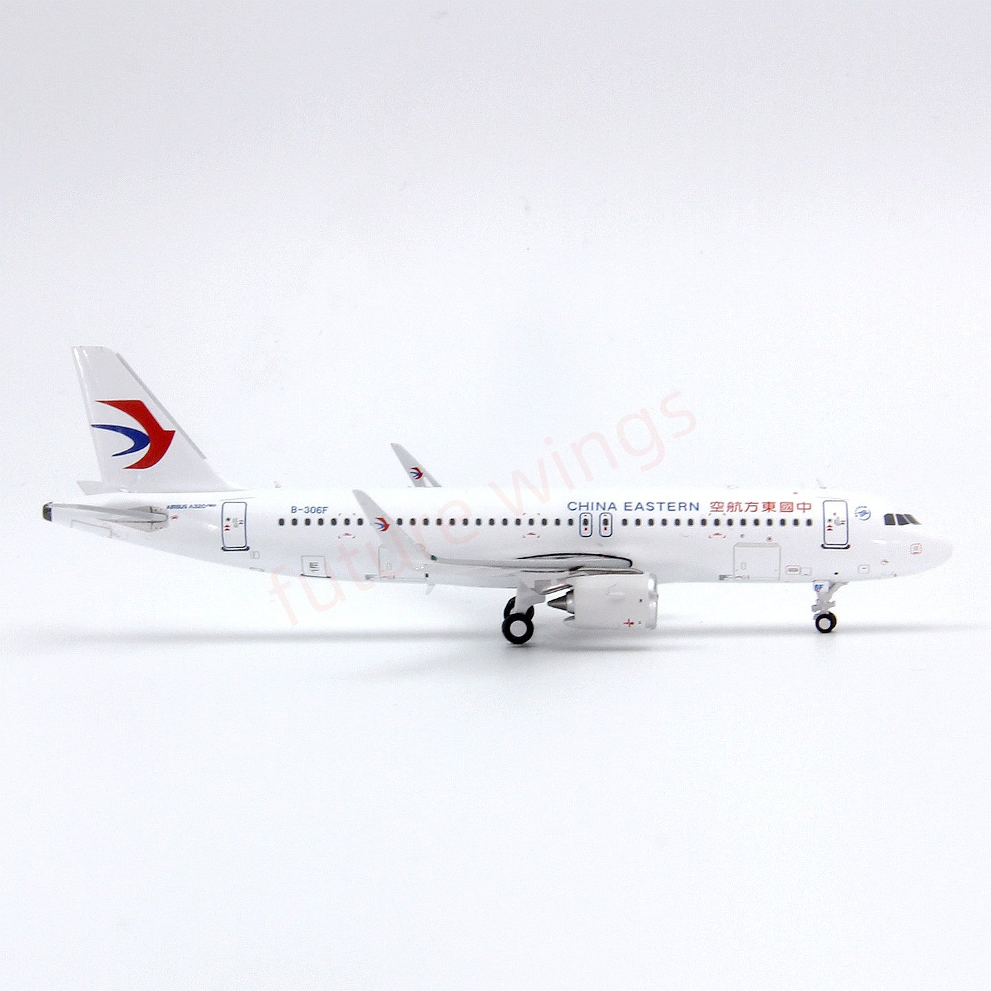 1:400 Geministar China Eastern Airlines A320neo B-306F Aircraft Model+Free Tractor
