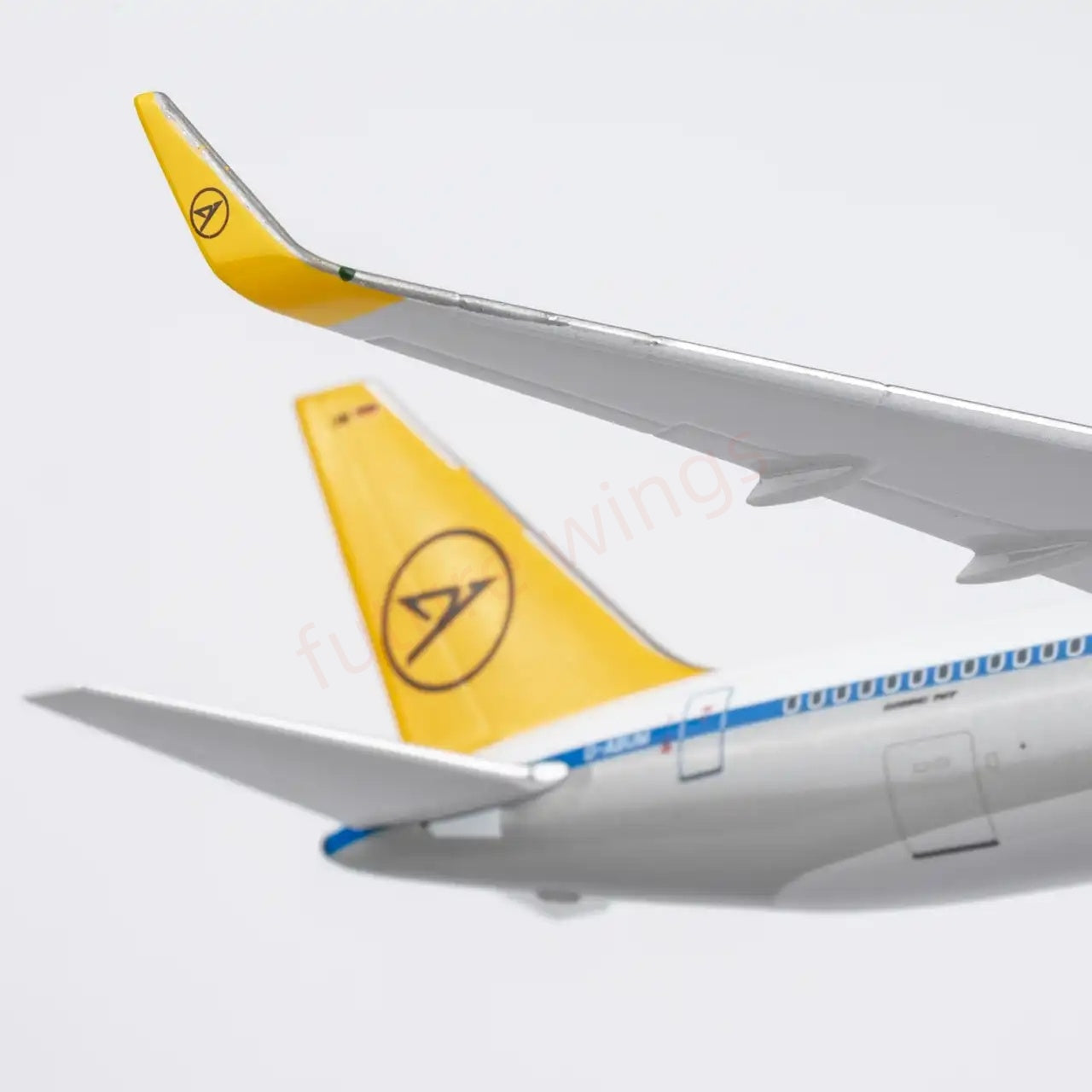 1:400 NG Models NG17008 Condor B767-300ER D-ABUM Aircraft Model+Free Tractor