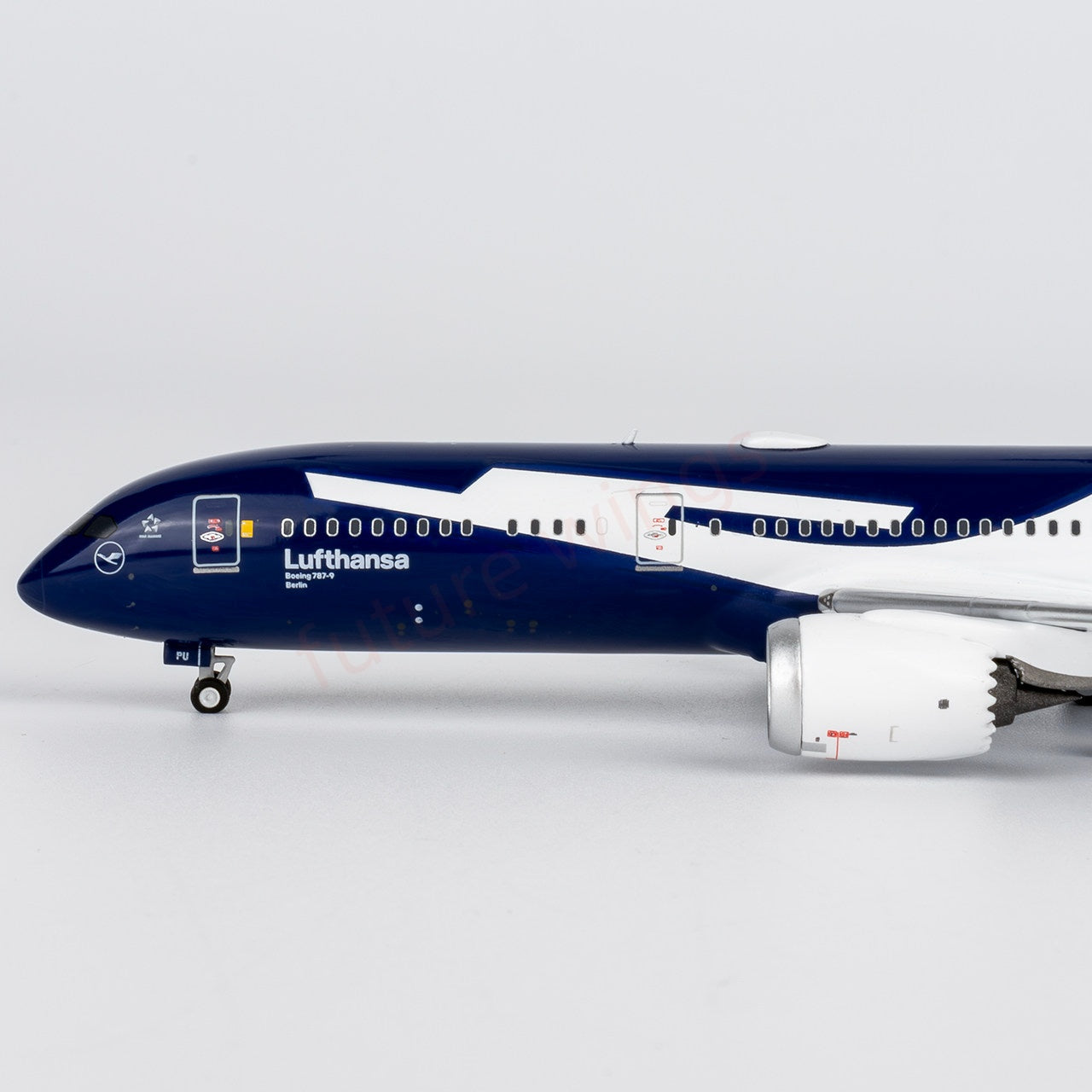 1:400 NG Models NG55153 Lufthansa B787-9 D-ABPU “100years”Aircraft Model+Free Tractor