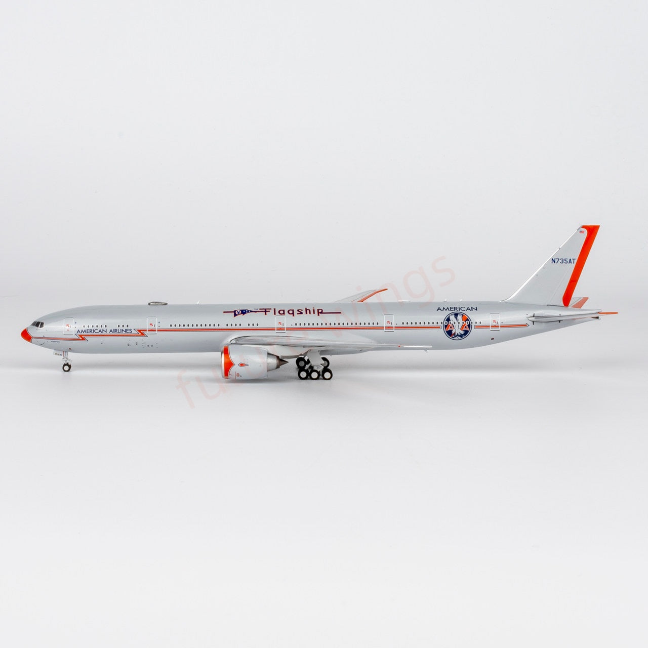 1:400 NG Models NG73090 American Airlines B777-300ER N735AT Aircraft Model+Free Tractor