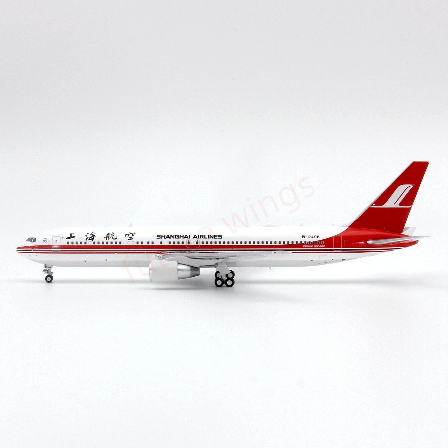 1:400 C Model Shanghai Airlines B767-300ER B-2498 Aircraft Model+Free Tractor