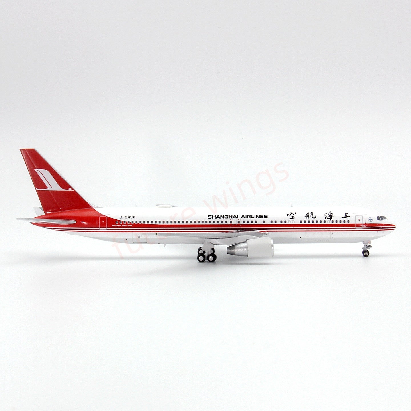 1:400 C Model Shanghai Airlines B767-300ER B-2498 Aircraft Model+Free Tractor