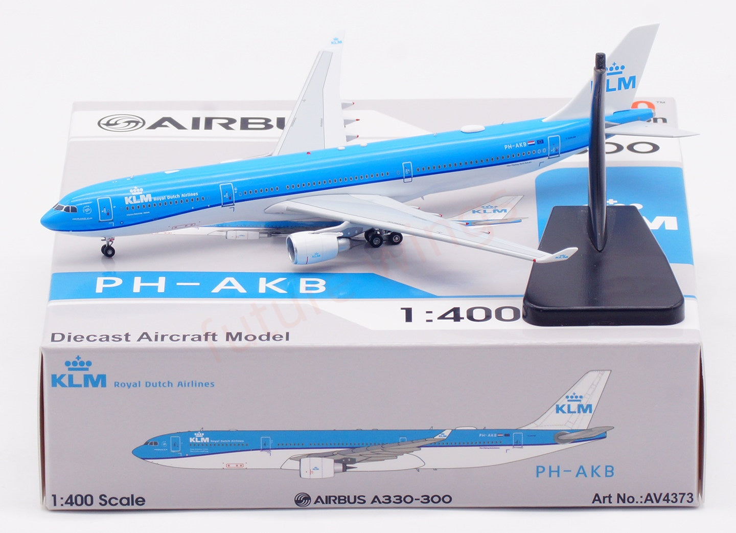 1:400 Aviation400 KLM A330-300 PH-AKB Aircraft Model Free Tractor+Stand