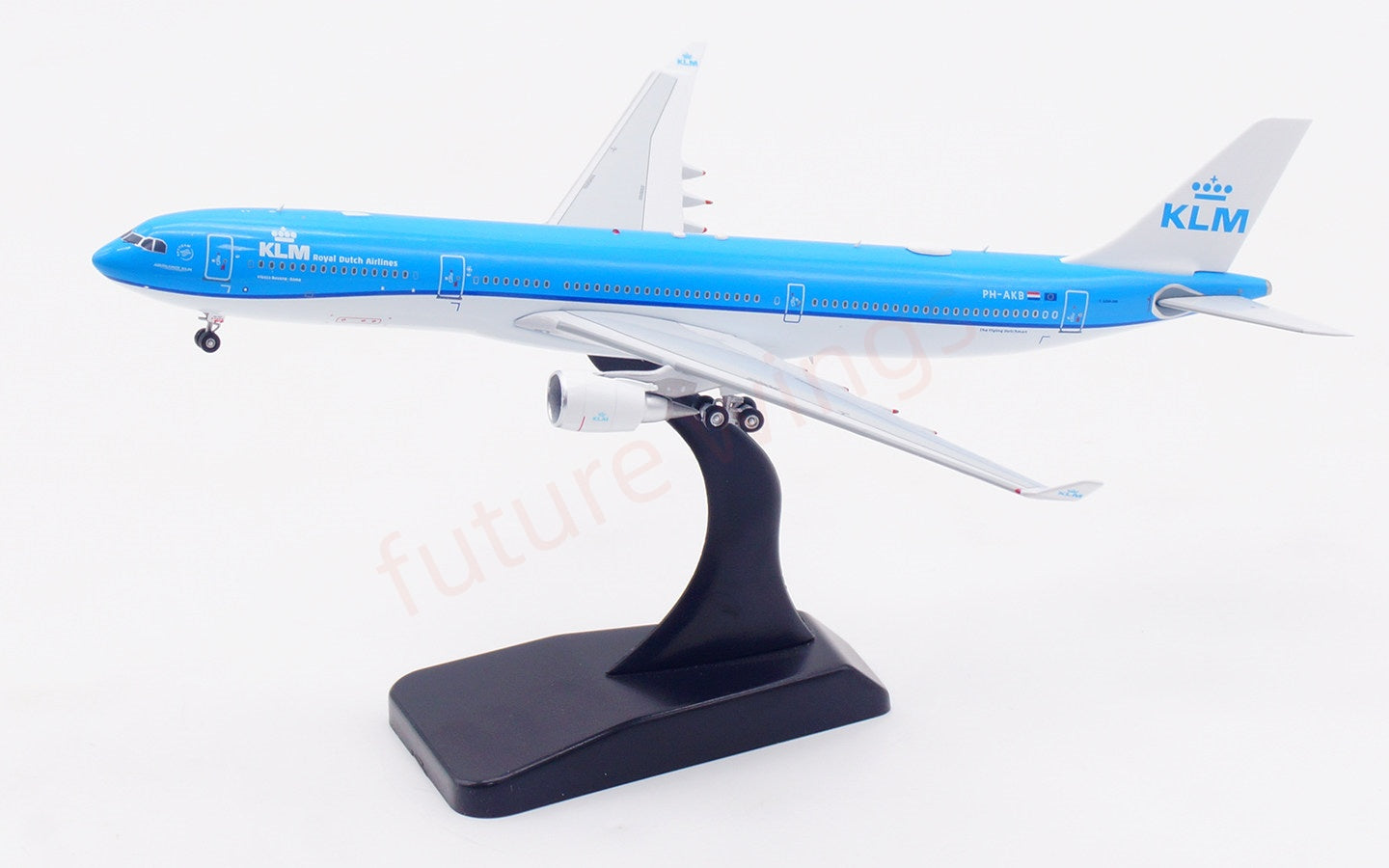 1:400 Aviation400 KLM A330-300 PH-AKB Aircraft Model Free Tractor+Stand