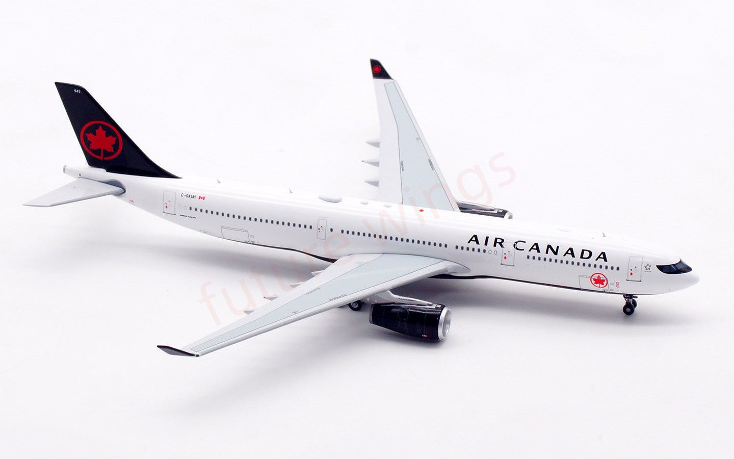 1:400 Aviation400 Air Canada A330-300 C-GKUH Aircraft Model Free Tractor+Stand