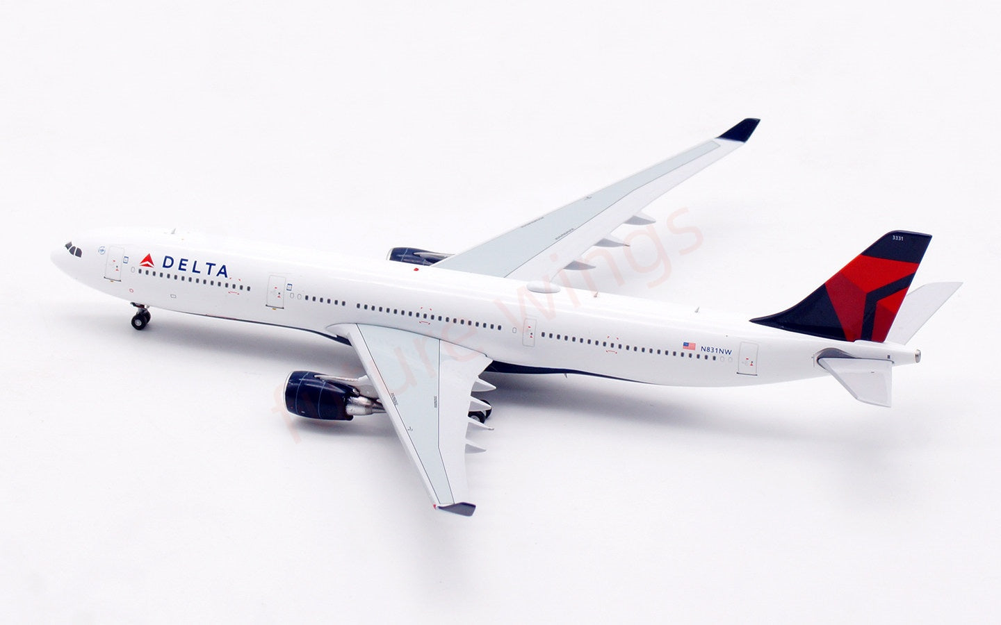 1:400 Aviation400 Delta Airlines A330-300 N831NW Aircraft Model Free Tractor+Stand