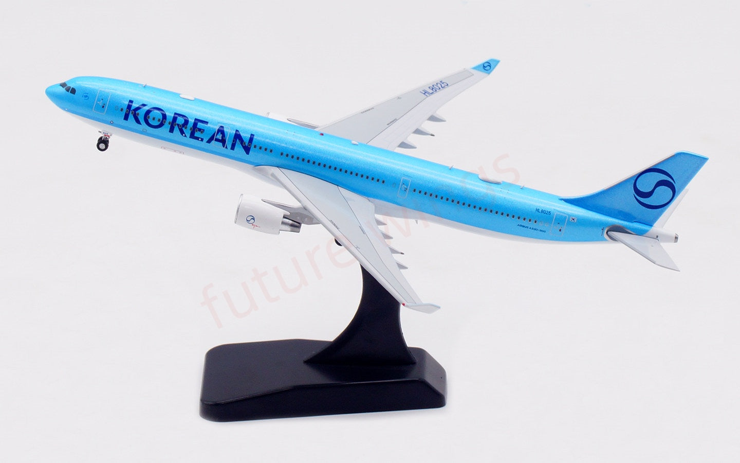 1:400 Aviation400 Korean Air A330-300 HL8025 Aircraft Model Free Tractor+Stand