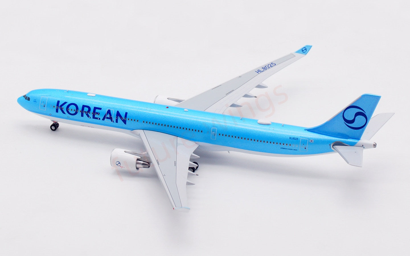 1:400 Aviation400 Korean Air A330-300 HL8025 Aircraft Model Free Tractor+Stand