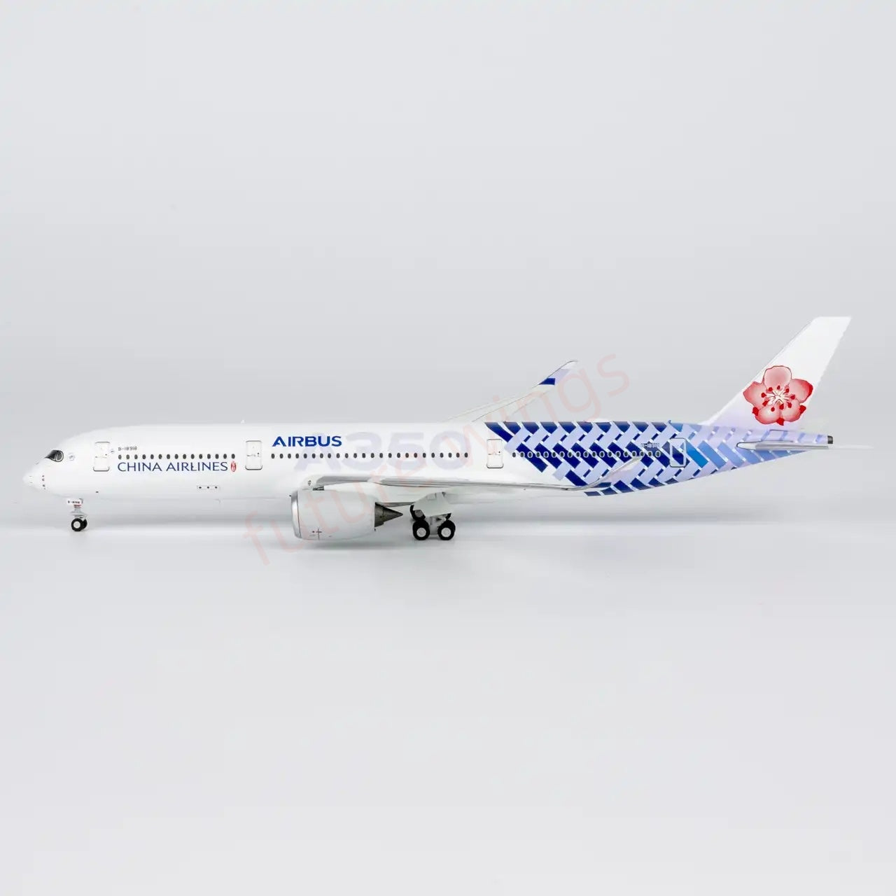 1:400 NG Models NG39116 China Airlines A350-900 B-18918 Aircraft Model+Free Tractor
