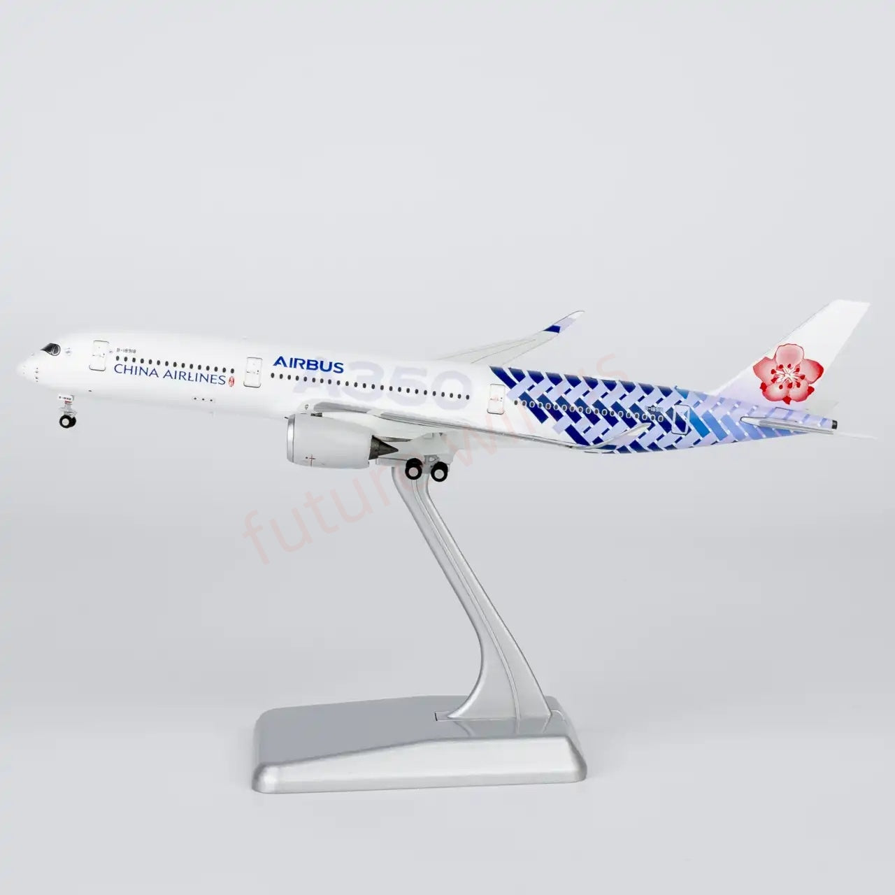 1:400 NG Models NG39101 China Airlines A350-900 B-18918 "Luxury Package"Aircraft Model+Free Tractor