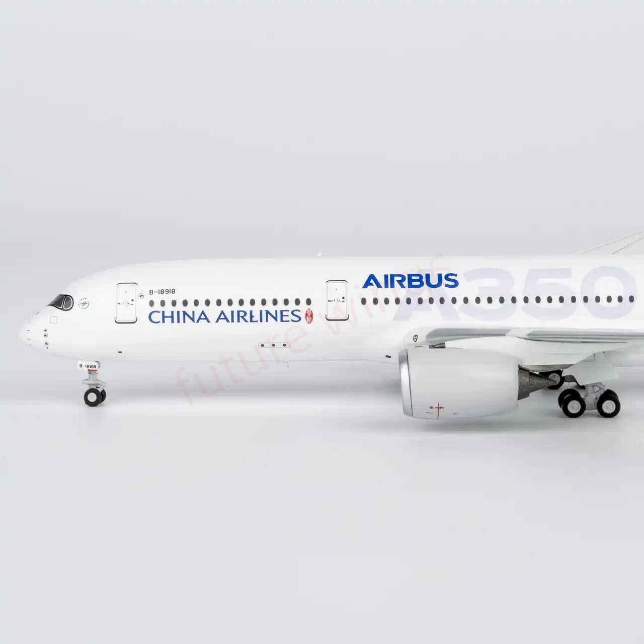 1:400 NG Models NG39101 China Airlines A350-900 B-18918 "Luxury Package"Aircraft Model+Free Tractor