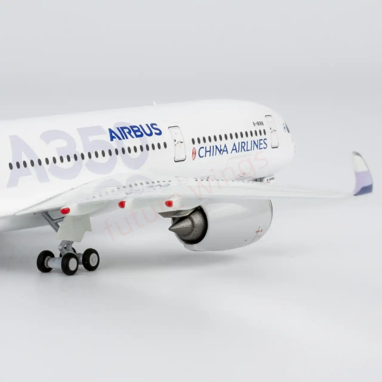 1:400 NG Models NG39101 China Airlines A350-900 B-18918 "Luxury Package"Aircraft Model+Free Tractor