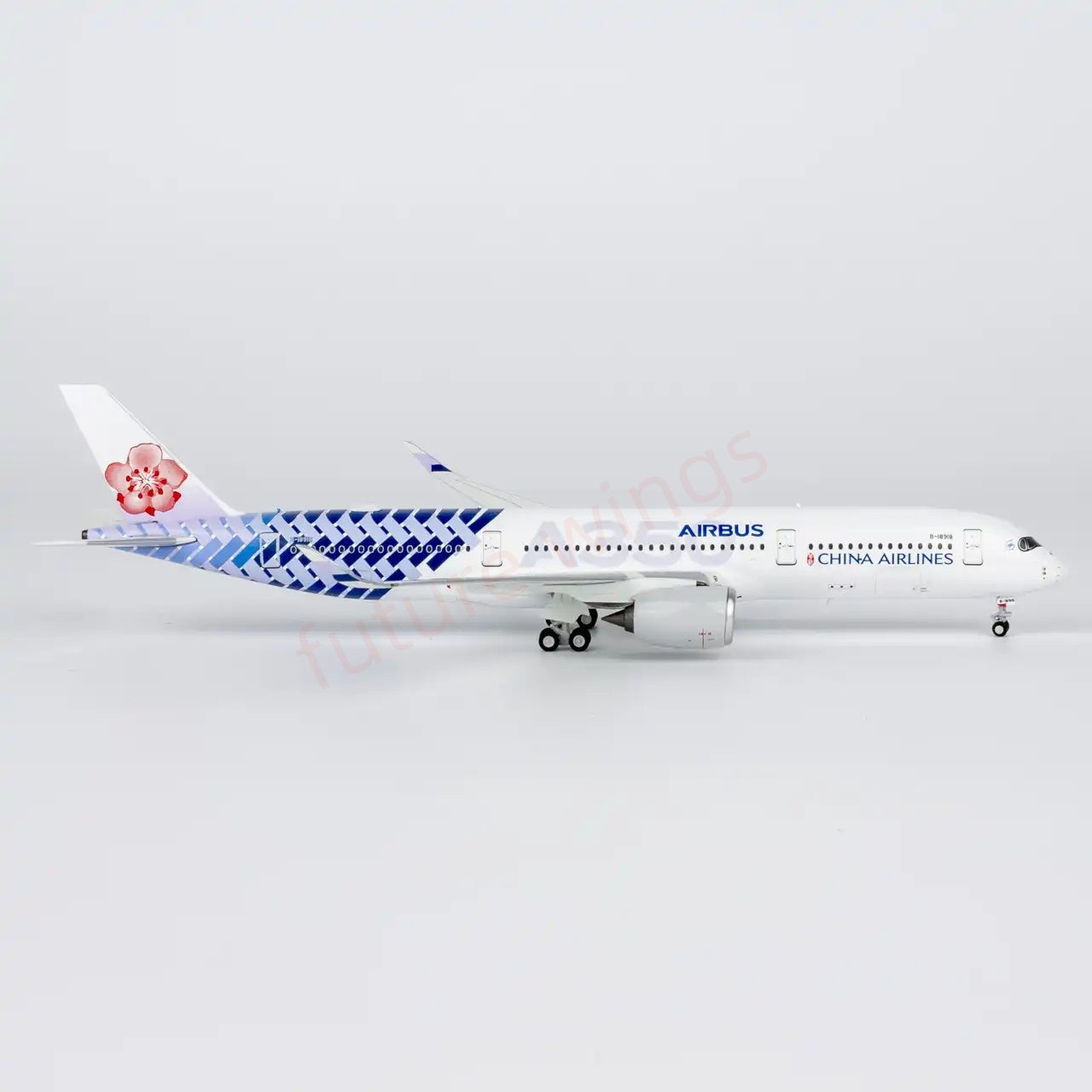 1:400 NG Models NG39101 China Airlines A350-900 B-18918 "Luxury Package"Aircraft Model+Free Tractor
