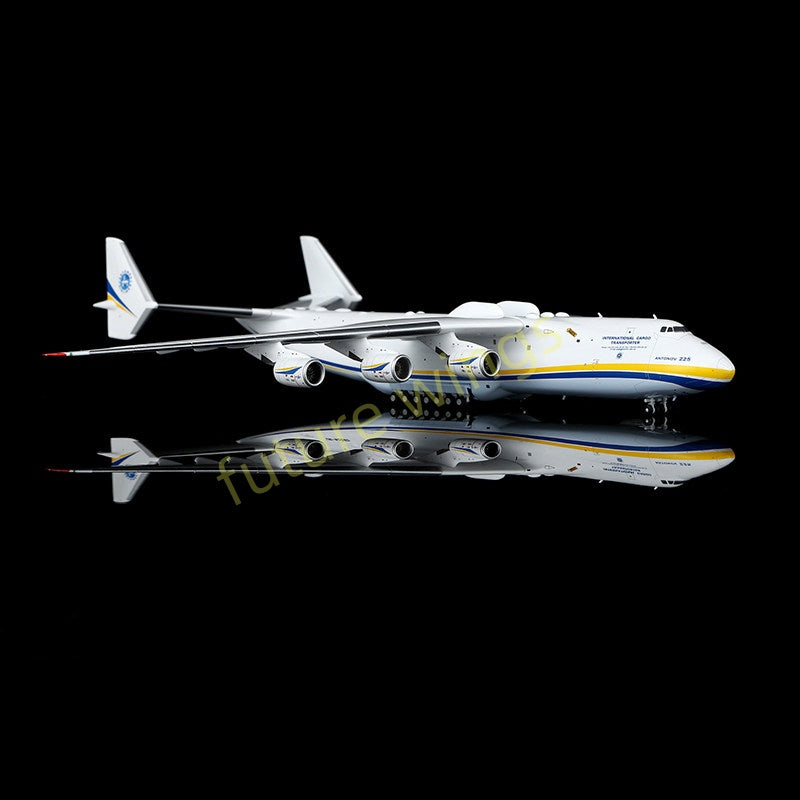 1:400 HX Models Antonov An-225 UR-82060 Aircraft Model Free Tractor+Stand