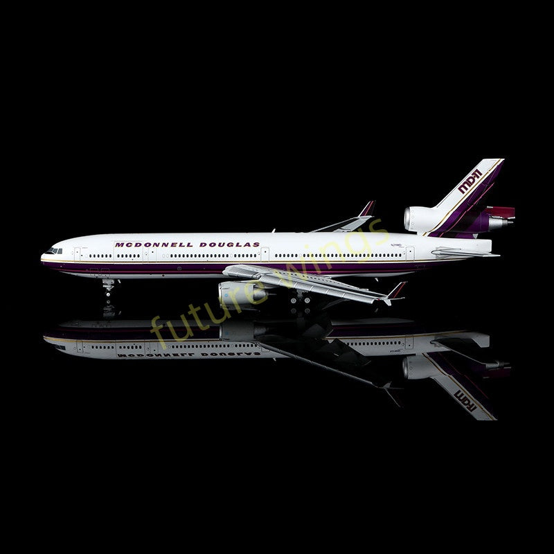 1:400 YY Wings McDonnell Douglas MD-11 N211MD Aircraft Model+Free Tractor