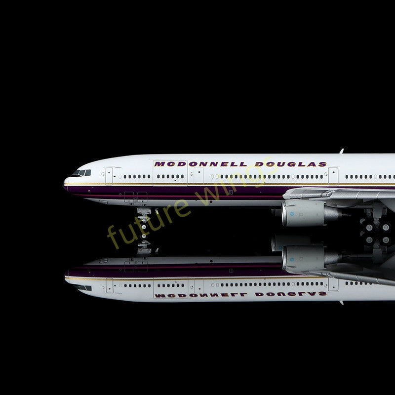 1:400 YY Wings McDonnell Douglas MD-11 N211MD Aircraft Model+Free Tractor