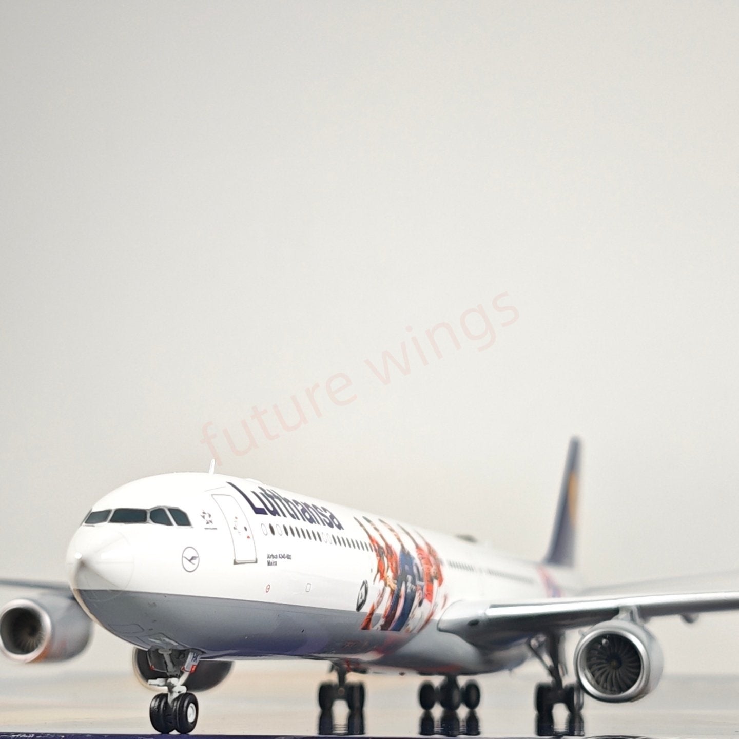 1:200 Z² Model(JC Wings) Lufthansa Airlines A340-600 D-AIHK “Bayern Munich”Diecast Aircraft Model With Stand