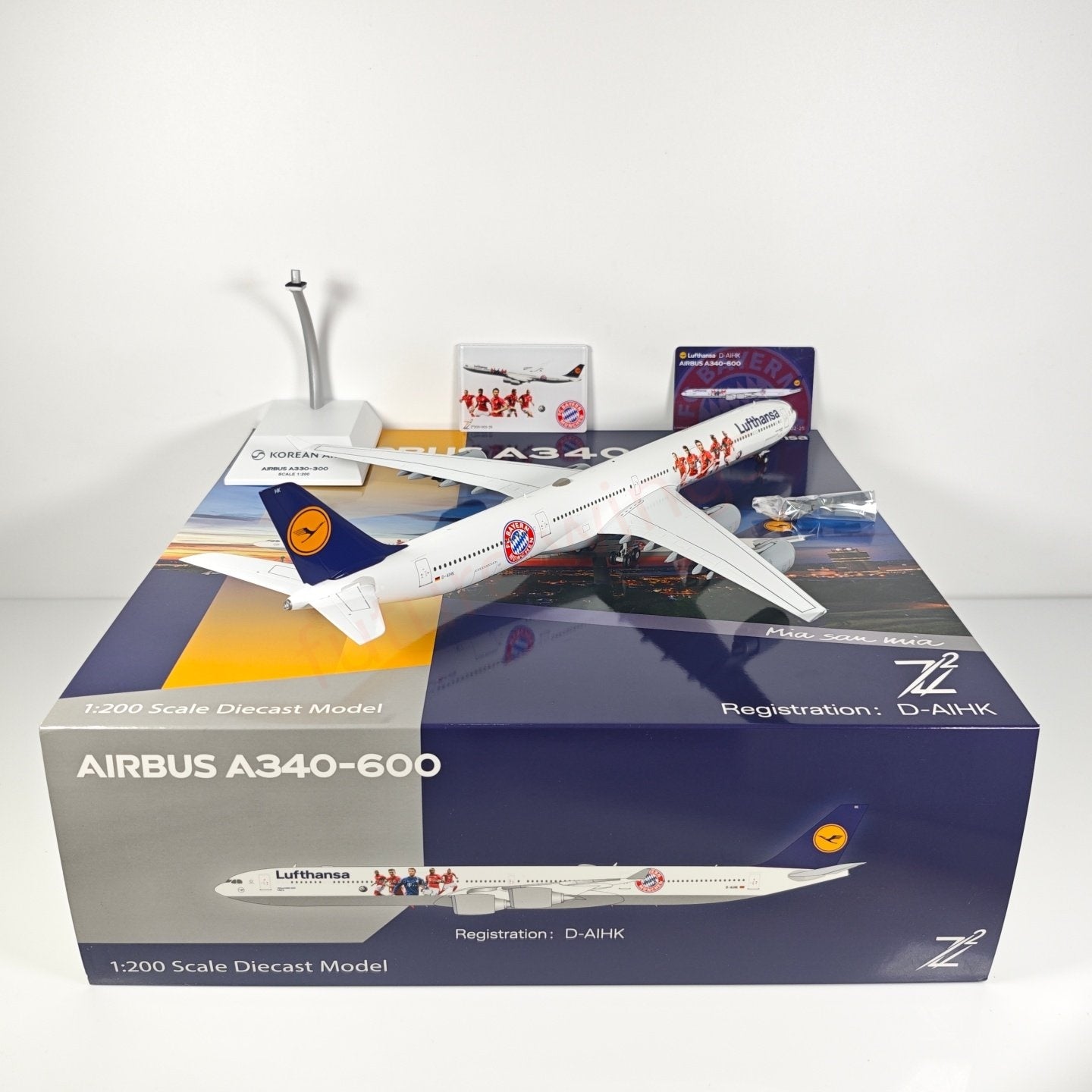 1:200 Z² Model(JC Wings) Lufthansa Airlines A340-600 D-AIHK “Bayern Munich”Diecast Aircraft Model With Stand