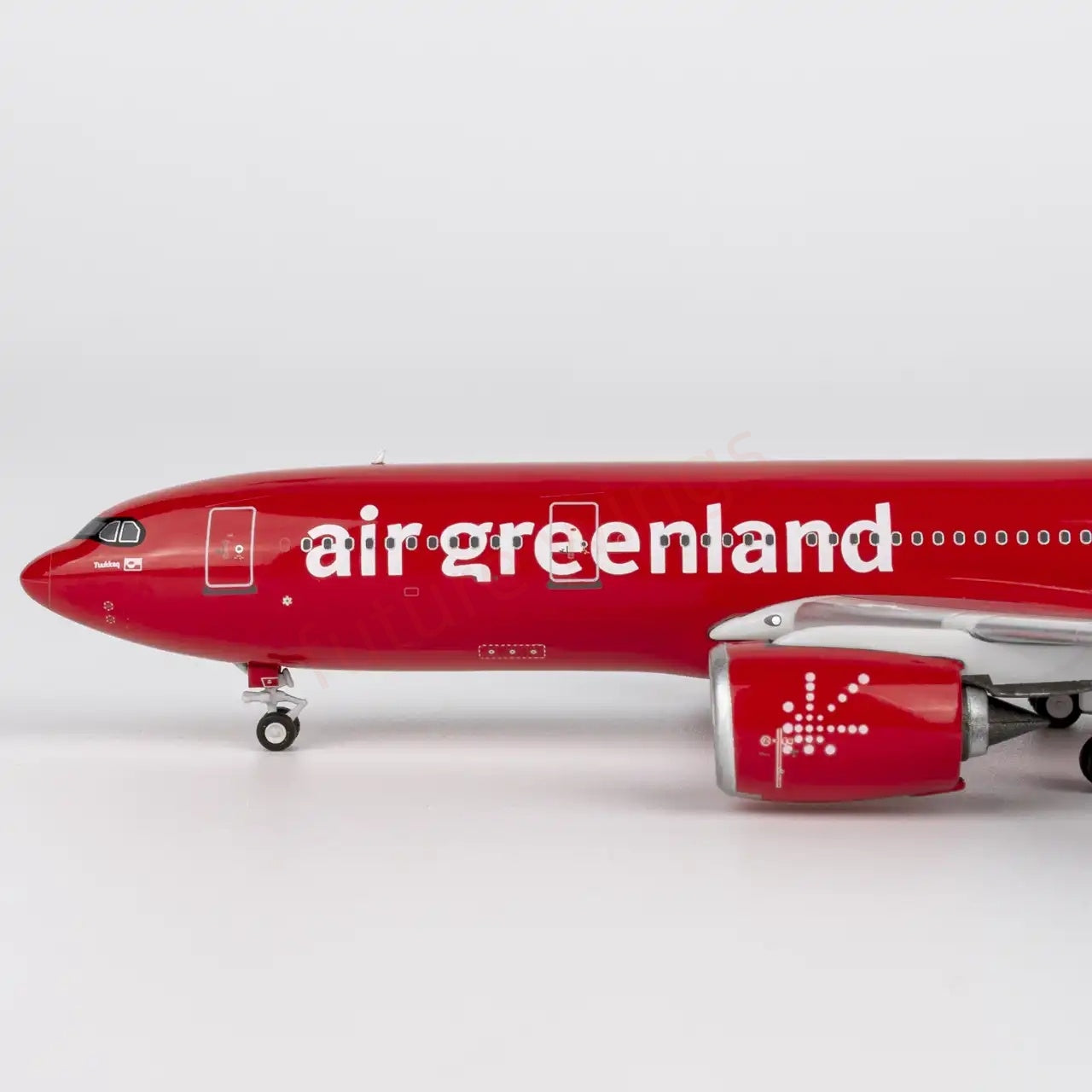 1:400 NG Models NG67004 Air Greenland A330-800neo OY-GKN Aircraft Model+Free Tractor