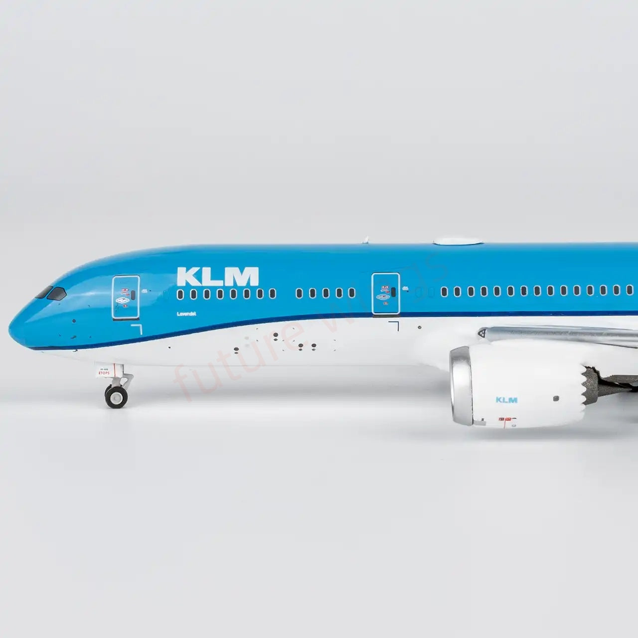 1:400 NG Models NG55150 KLM B787-9 PH-BHI Aircraft Model+Free Tractor