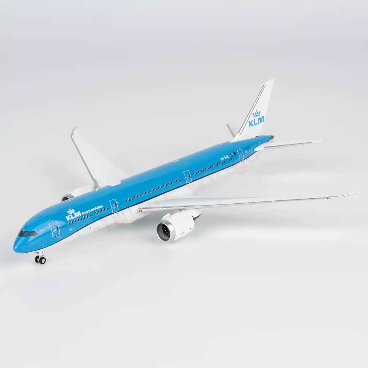 1:400 NG Models NG55149 KLM B787-9 PH-BHE Aircraft Model+Free Tractor