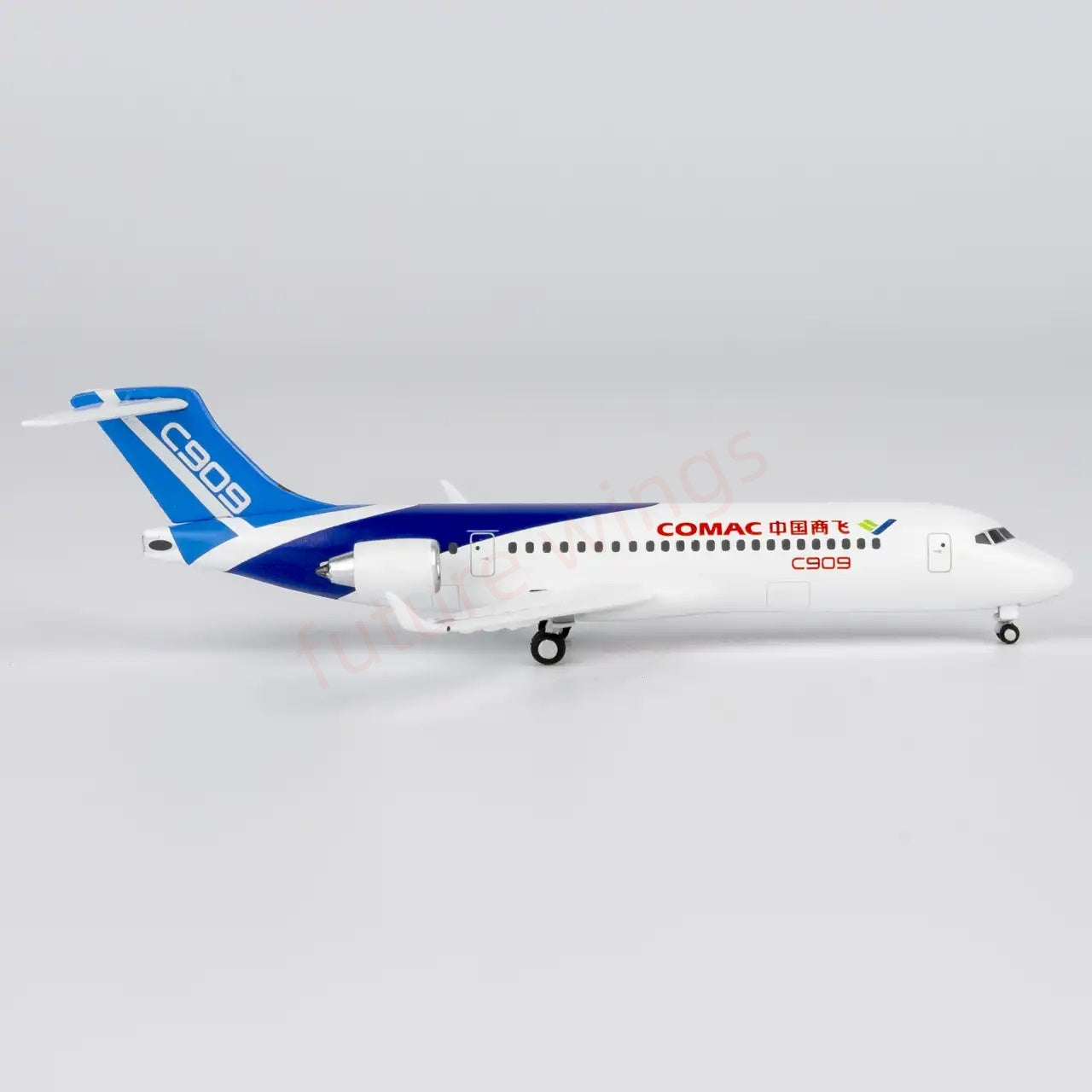 1:400 NG Models NG87122 COMAC C909 Aircraft Model+Free Tractor