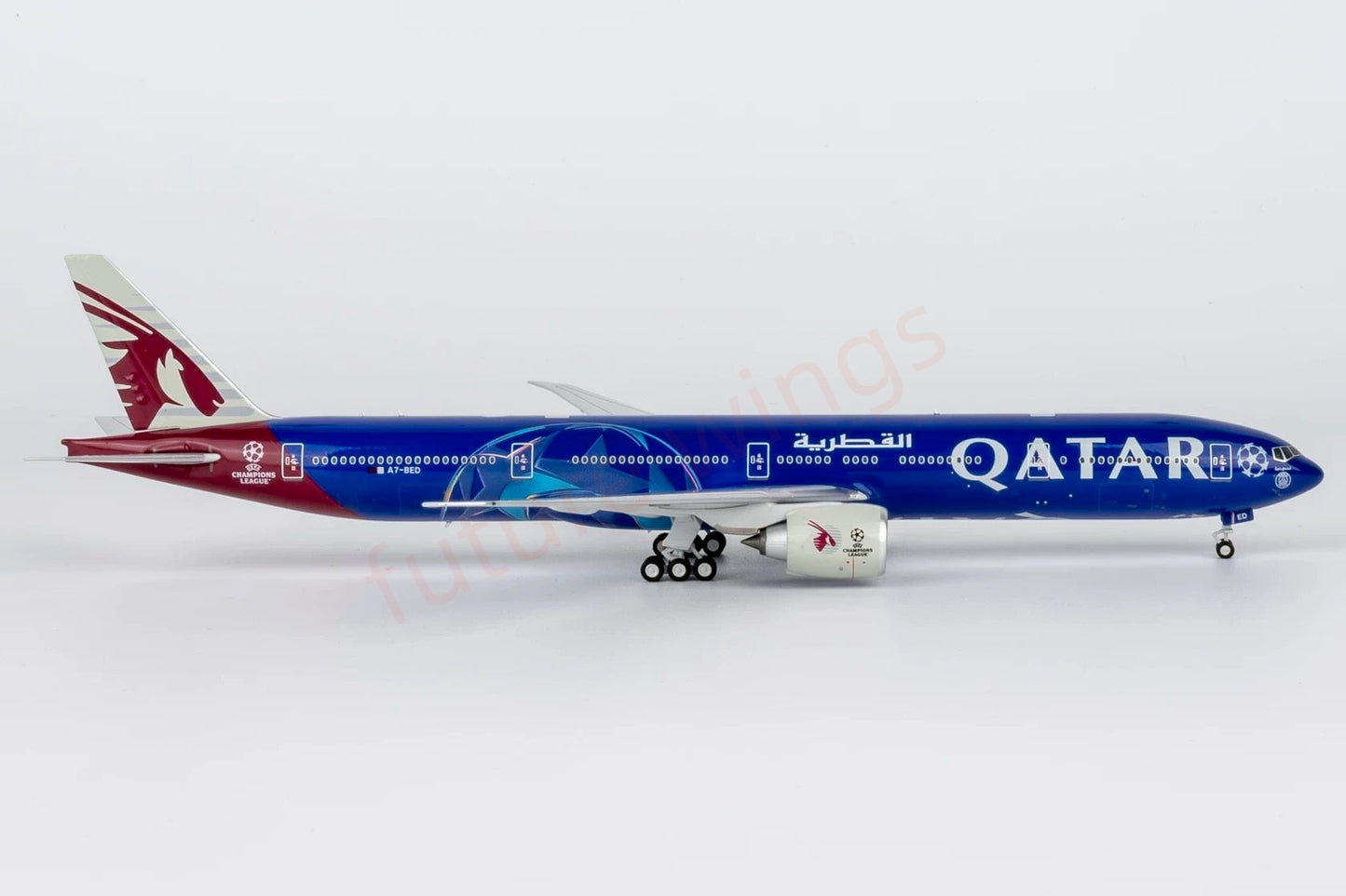 1:400 NG Models NG73084 Qatar Airways B777-300ER A7-BED Aircraft Model+Free Tractor