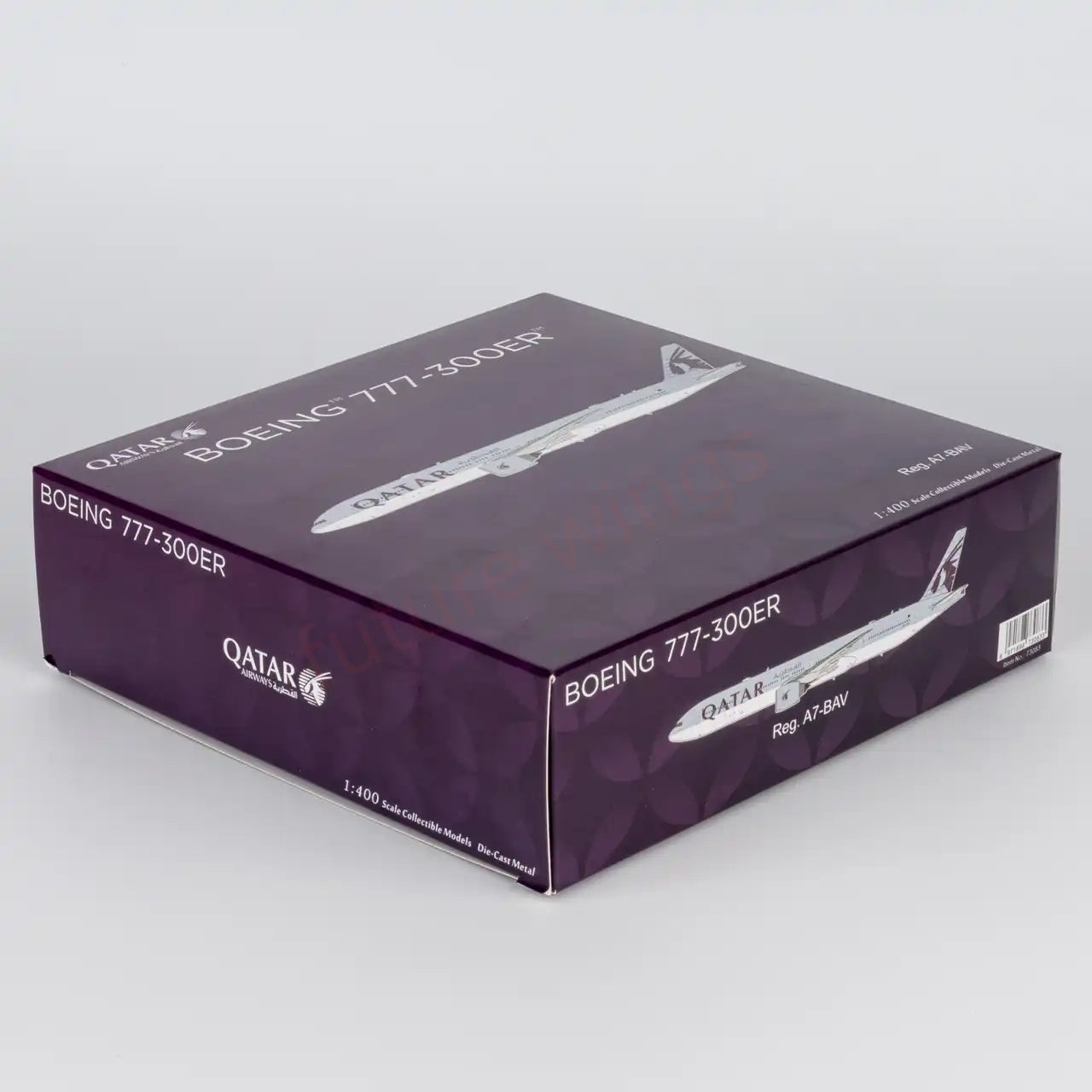 1:400 NG Models NG73083 Qatar Airways B777-300ER A7-BAV Aircraft Model+Free Tractor