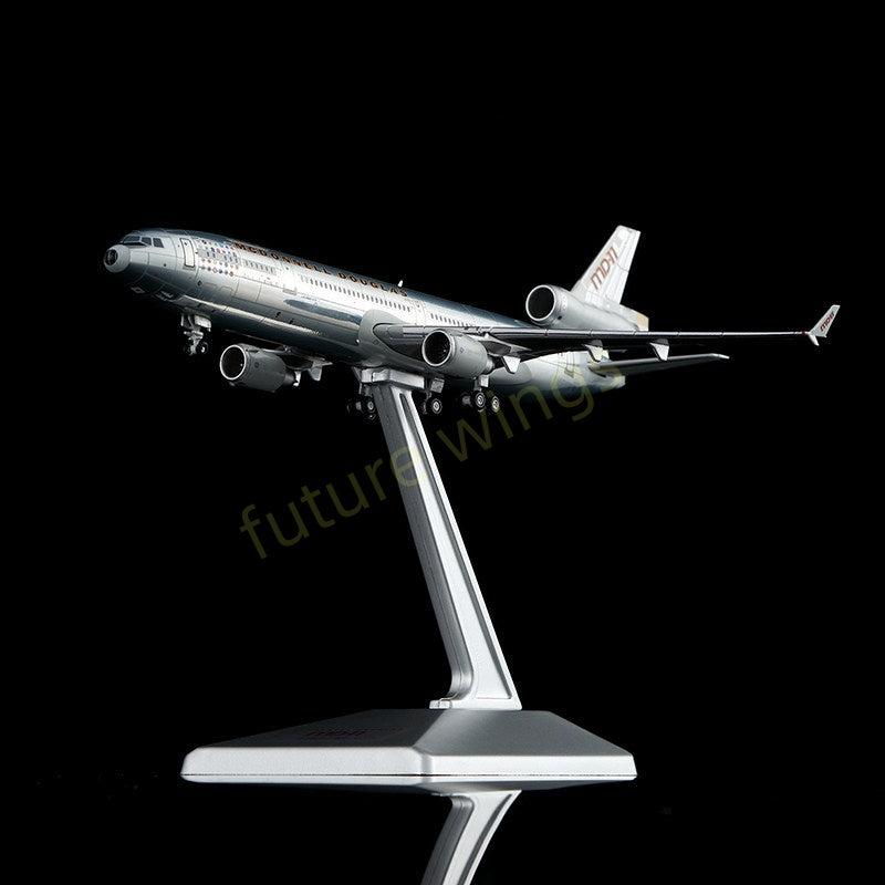 1:400 YY Wings McDonnell Douglas MD-11 N111MD Aircraft Model+Free Tractor