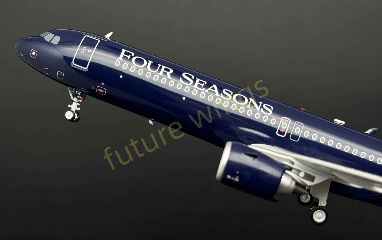 1:200 KJ Models(InFlight200) Four Seasons A321 G-XATW Diecast Aircraft Model