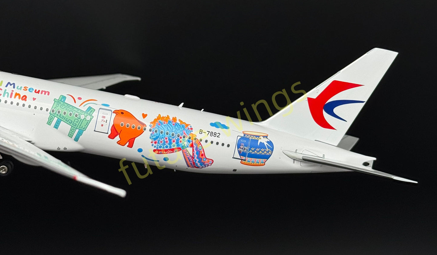 1:200 KJ Models(InFlight200) China Eastern Airlines B777-300ER B-7882 Diecast Aircraft Model