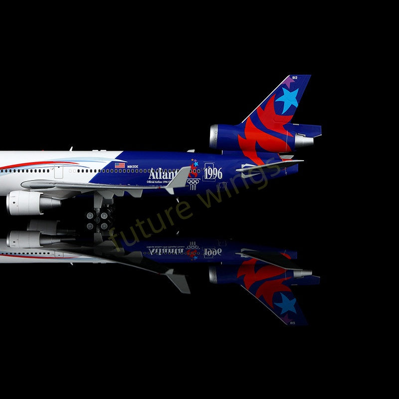 1:200 SQ Wings Delta Airlines Mcdonnell Douglas MD-11 N812DE Diecast Aircraft Model