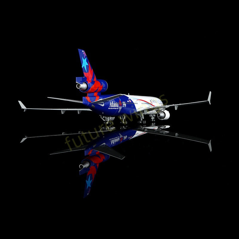 1:200 SQ Wings Delta Airlines Mcdonnell Douglas MD-11 N812DE Diecast Aircraft Model