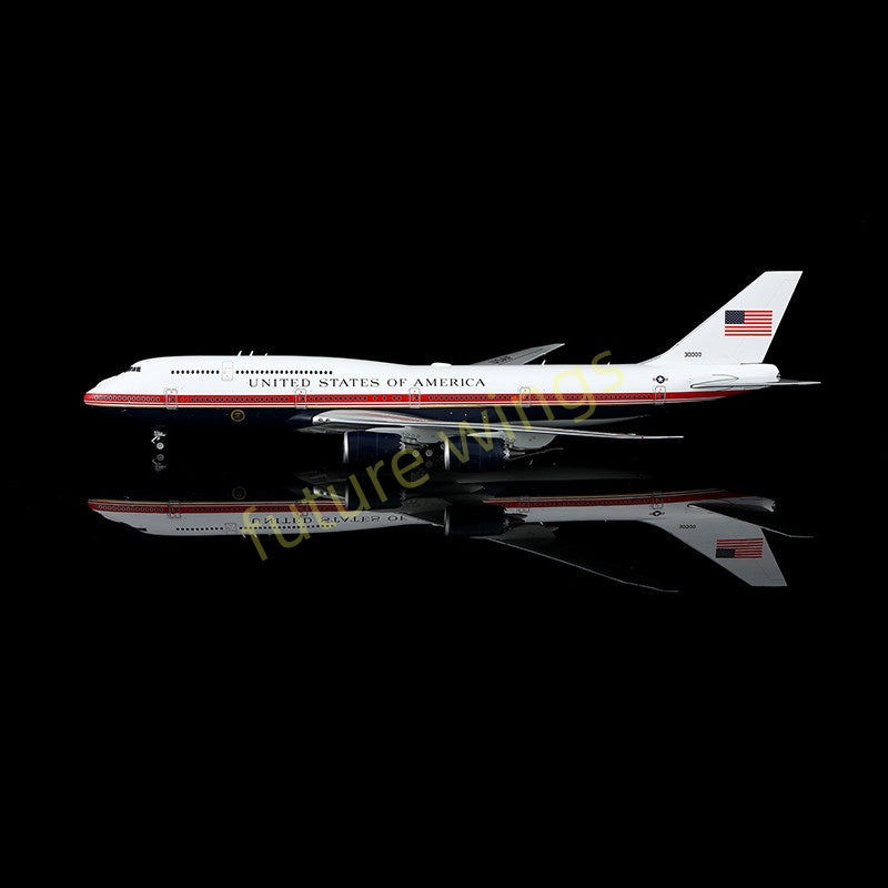 1:200 SQ Wings USAF B747-8 30000 "Air Force One" Diecast Aircraft Model