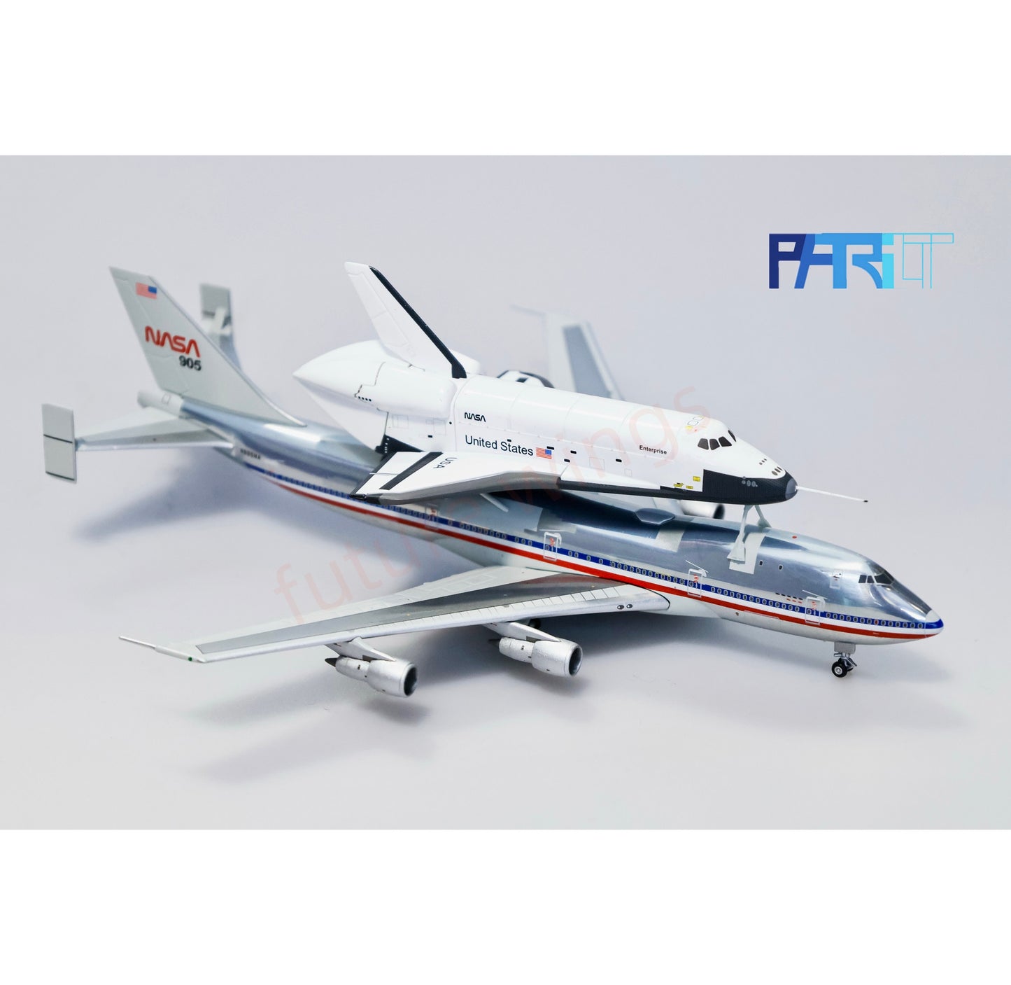 1:400 Patriot  NASA Boeing 747-100 N905NA + Space Shuttle OV-101 Free Stand+Tractor