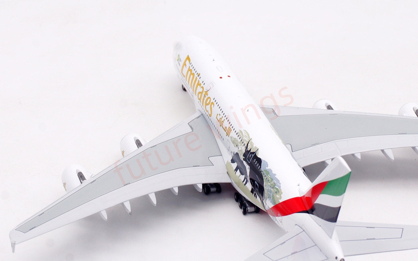 1:400 Aviation400 Emirates Airways A380 A6-EER Aircraft Model Free Tractor+Stand