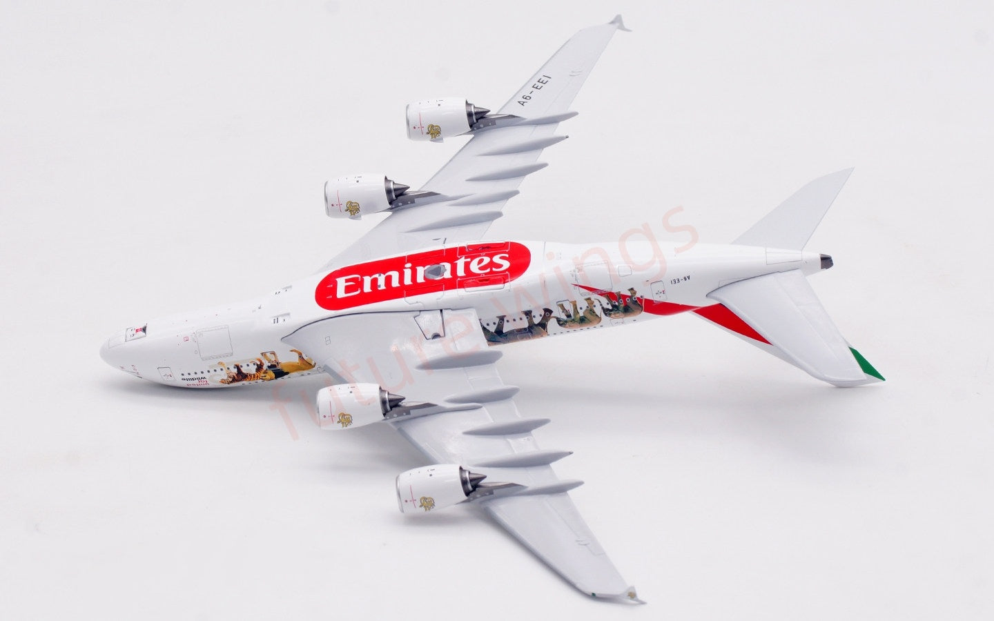 1:400 Aviation400 Emirates Airways A380 A6-EEI Aircraft Model Free Tractor+Stand