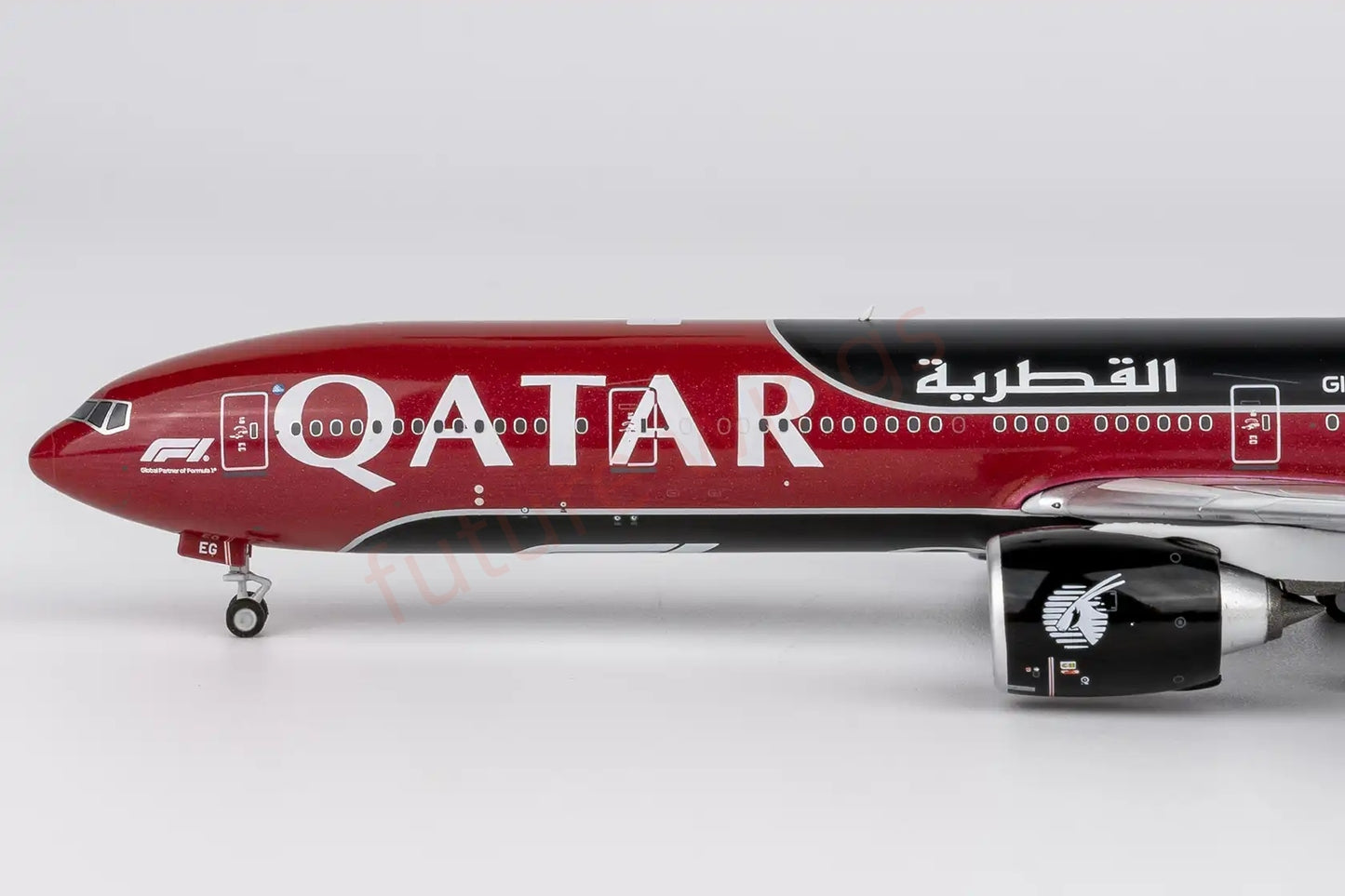 1:400 NG Models NG73095 Qatar Airways B777-300ER A7-BEG"Luxury Package" Aircraft Model+Free Tractor