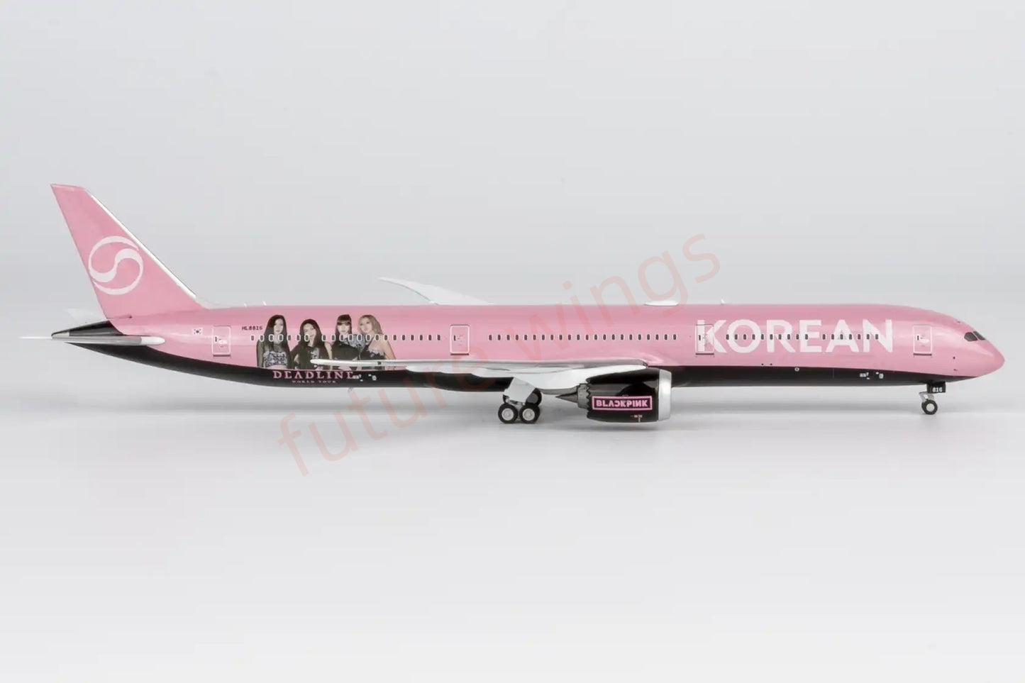 1:400 NG Models NG56034 Korean Airlines B787-10 HL8816 "BlackPink" Aircraft Model+Free Tractor
