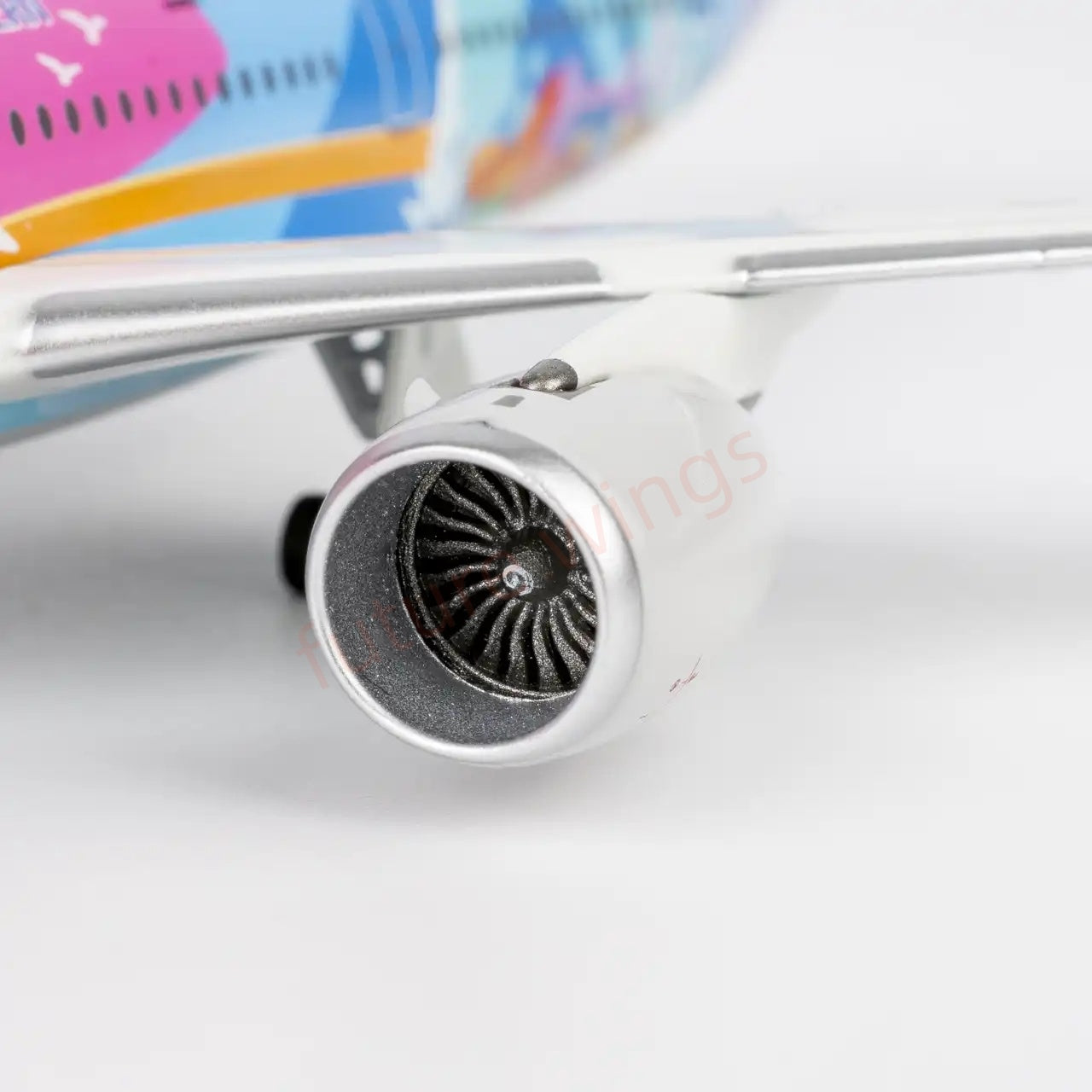 1:400 NG Models NG24185 China Southern Airlines A350-900 B-308T Aircraft Model+Free Tractor