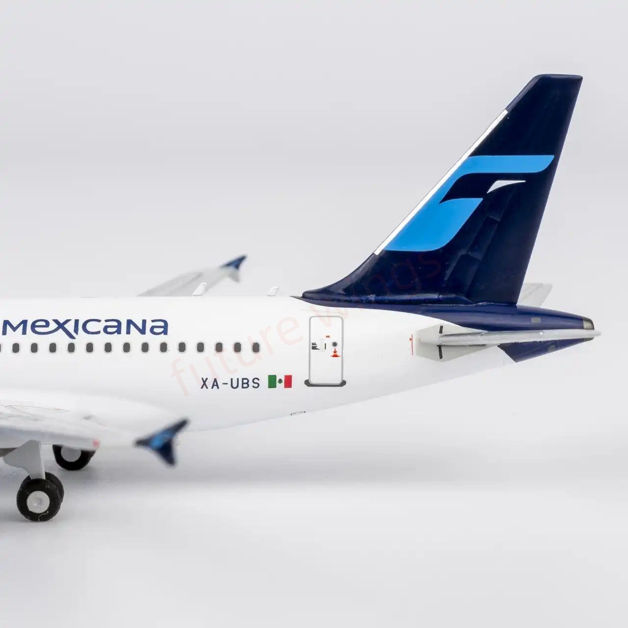 1:400 NG Models NG48028 Mexican A318-100 XA-UBS Aircraft Model+Free Tractor