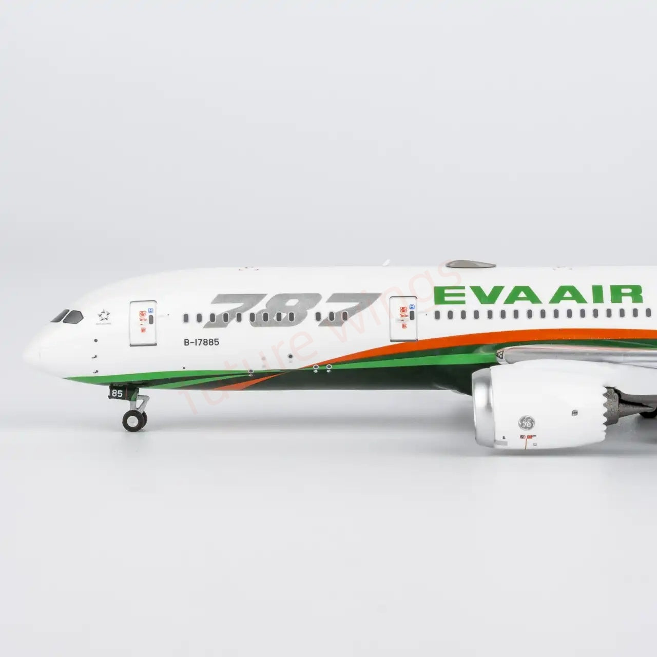 1:400 NG Models NG55145 EVA Air B787-9 B-17885 Aircraft Model+Free Tractor