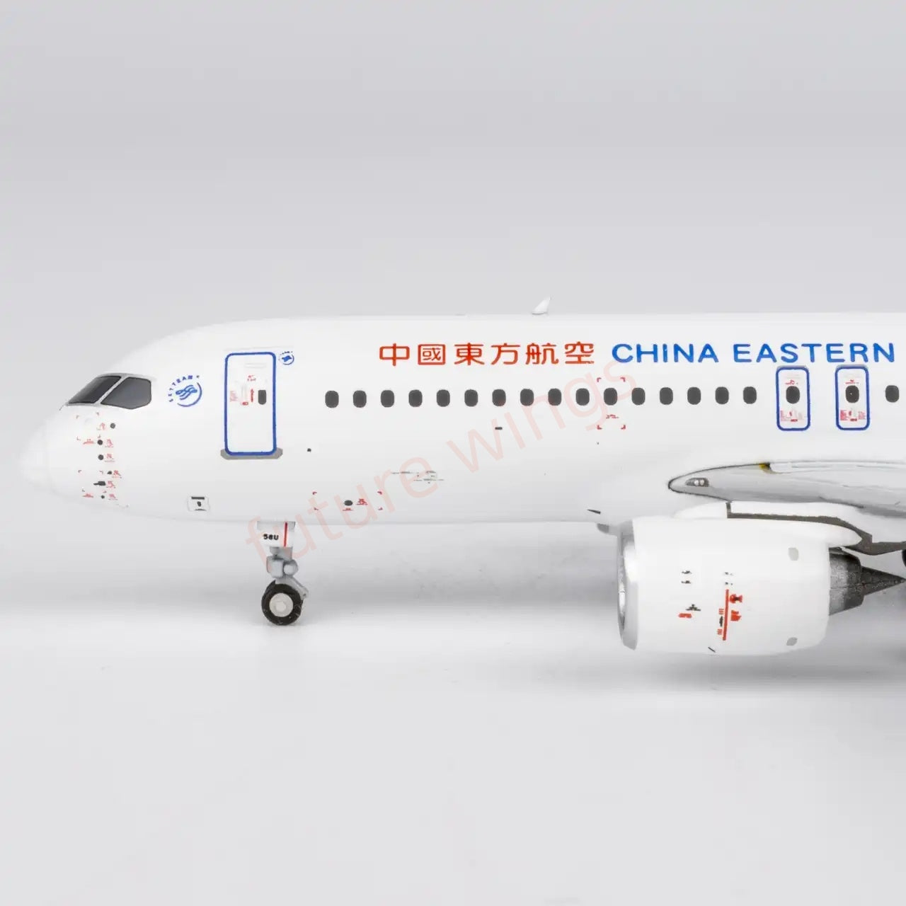 1:400 NG Models NG19211 China Eastern Airlines C919 B-658U Aircraft Model+Free Tractor