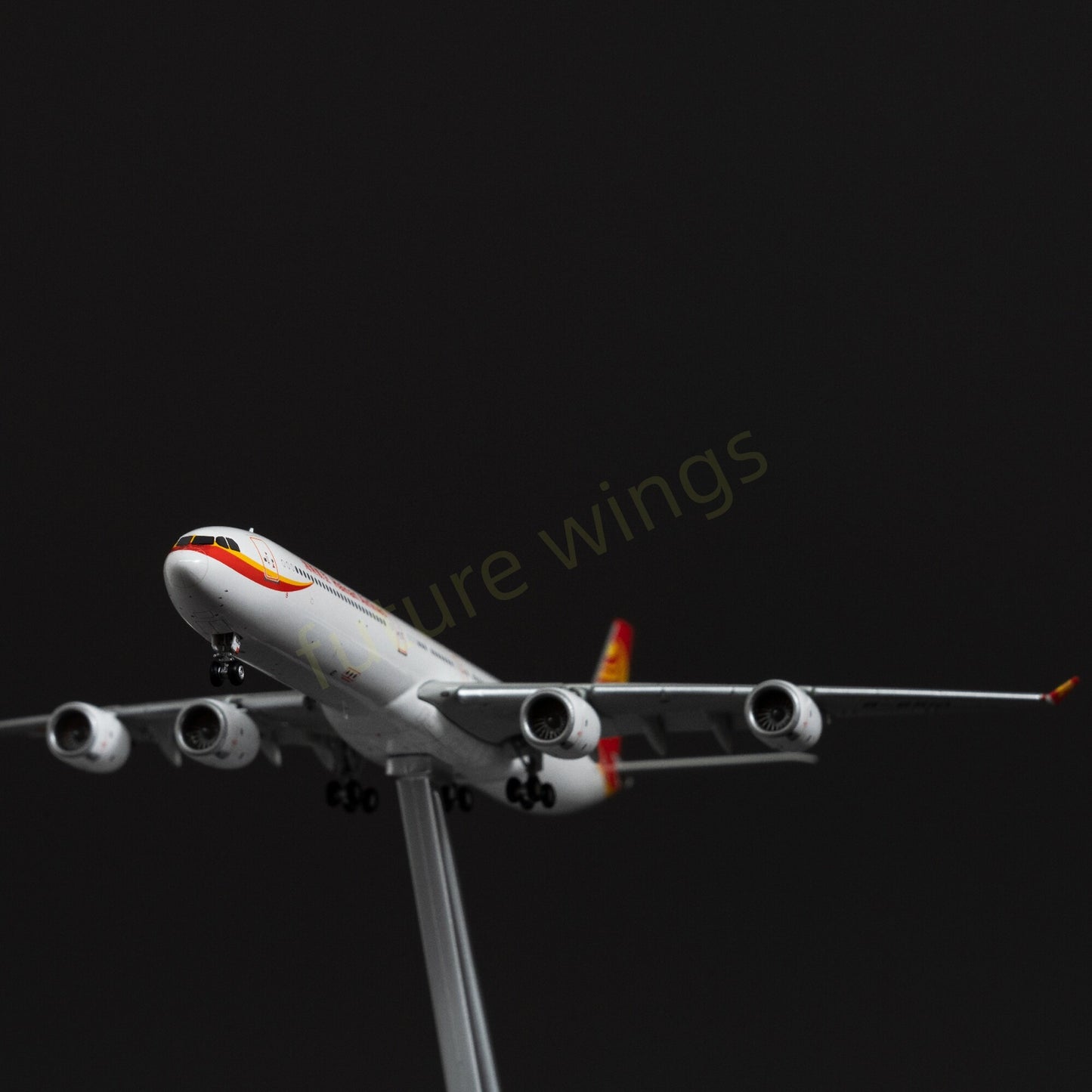 1:400 YY Wings Hainan Airlines A340-600 B-6508/B-6509/B-6510 Aircraft Model+Free Tractor