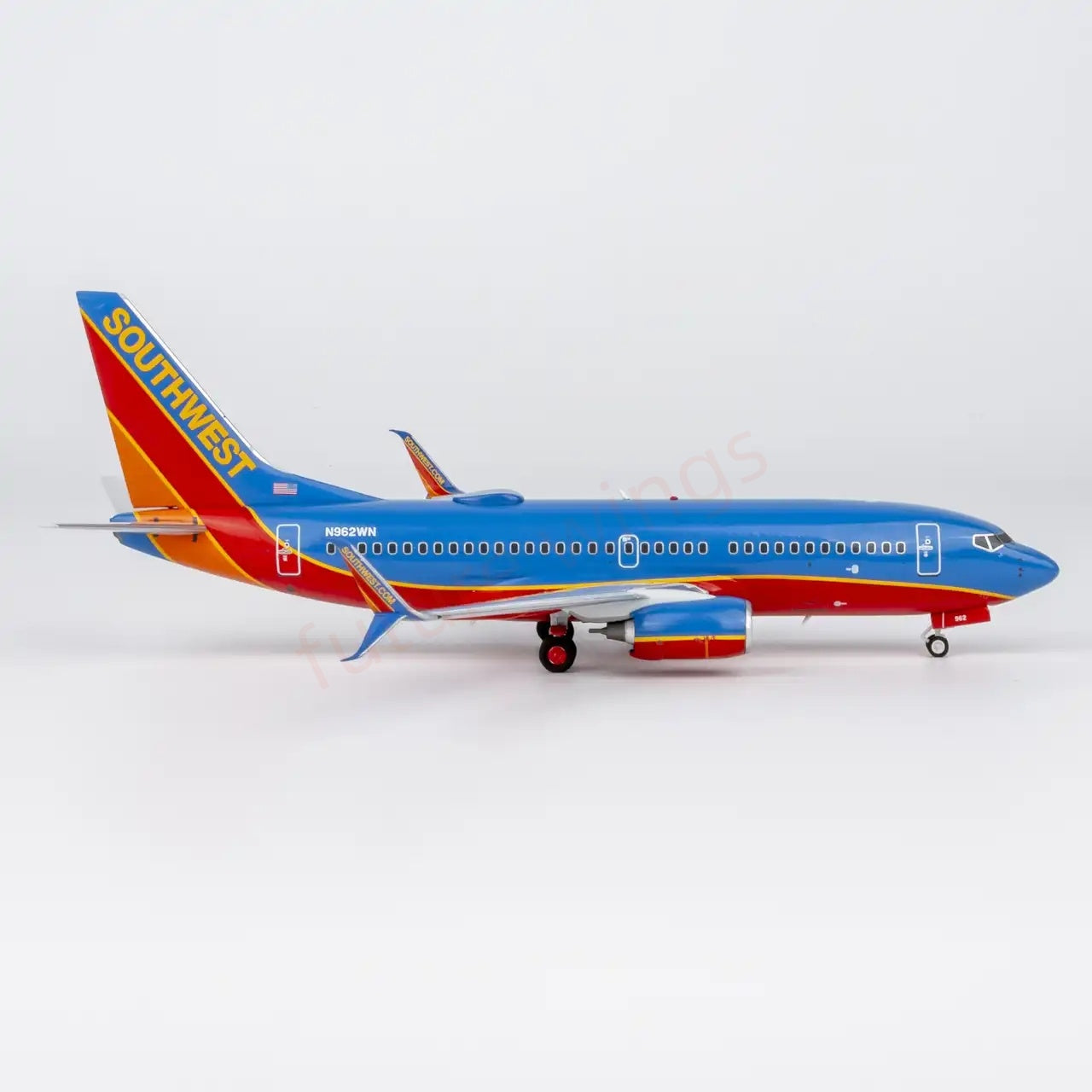 1:200 NG Models NG05037 SouthWest Airlines B737-700 N962WN Diecast Aircraft Model